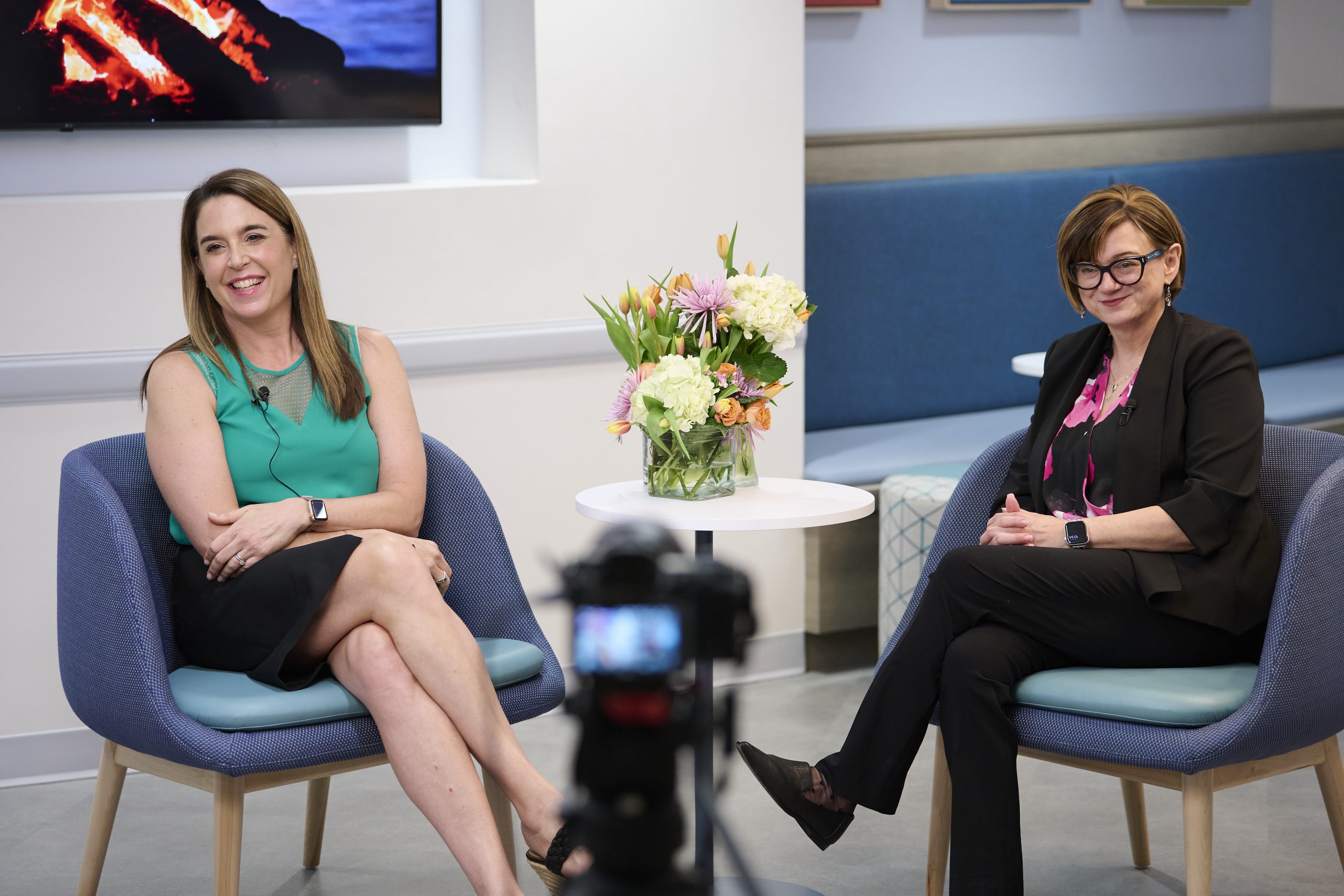 Photo of Dr. Catherine Durham Dean of the CON, and Dr. Brenda Kendall-Bailey, Chief Nursing Officer at MUSC Health. 